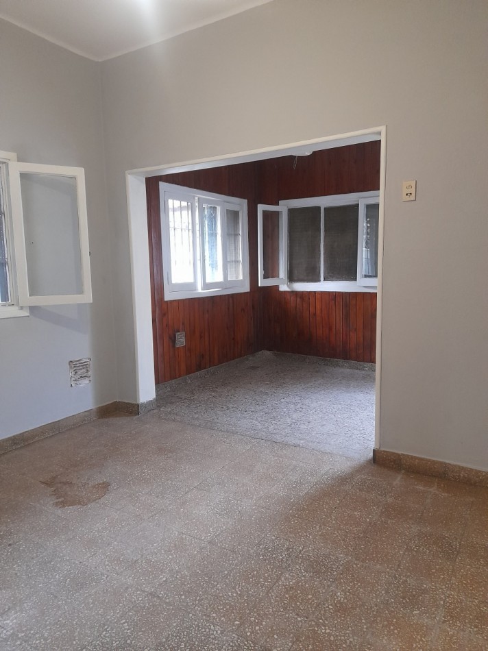 VENTA -  Casa con amplio lote