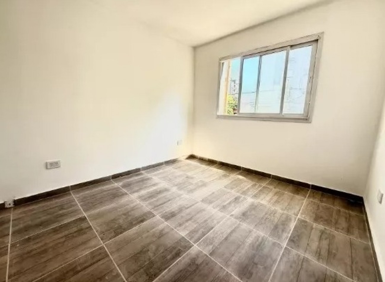 Alquiler departamento 2ambientes Moron