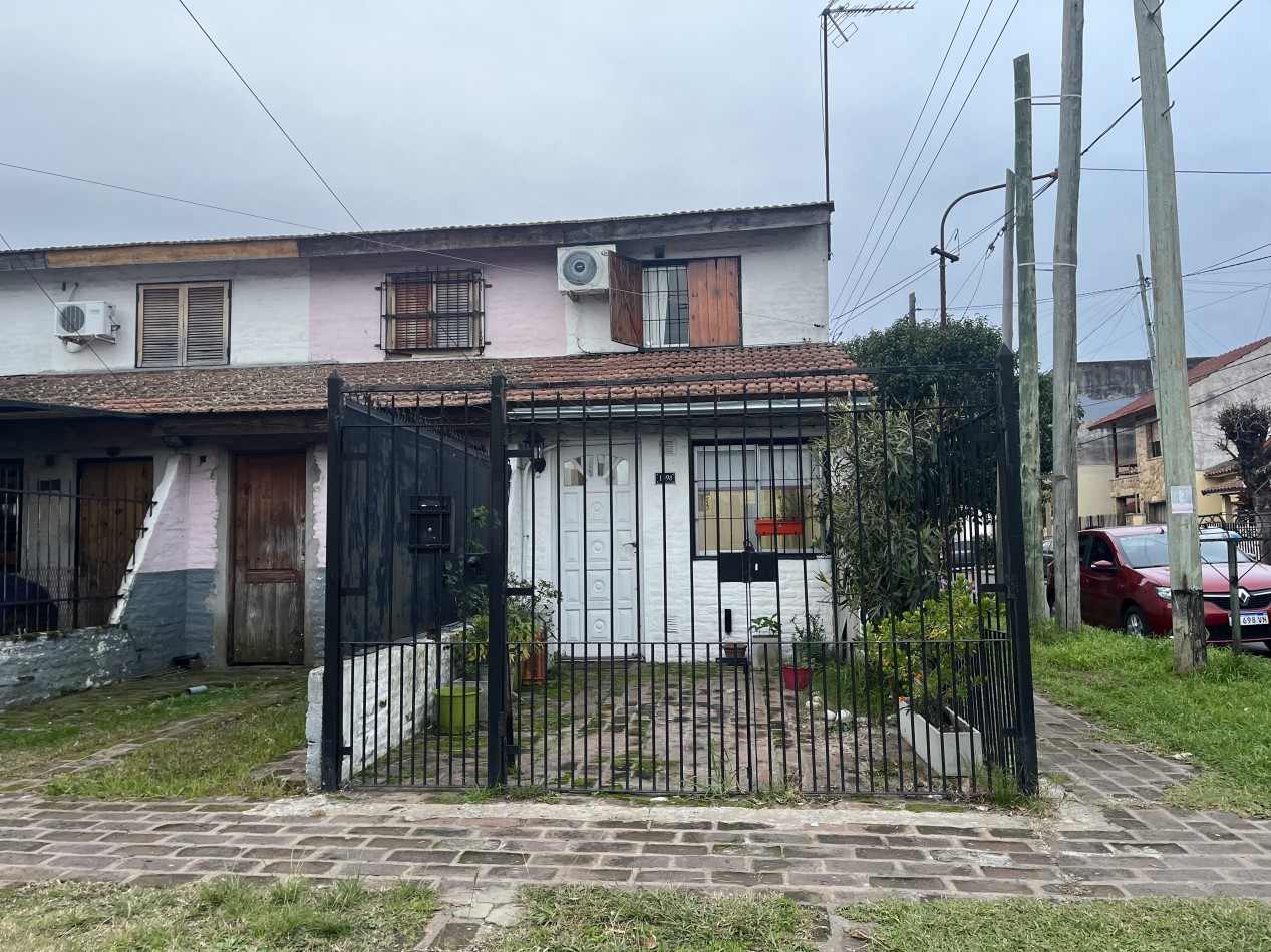 Duplex en venta Haedo 2 ambientes