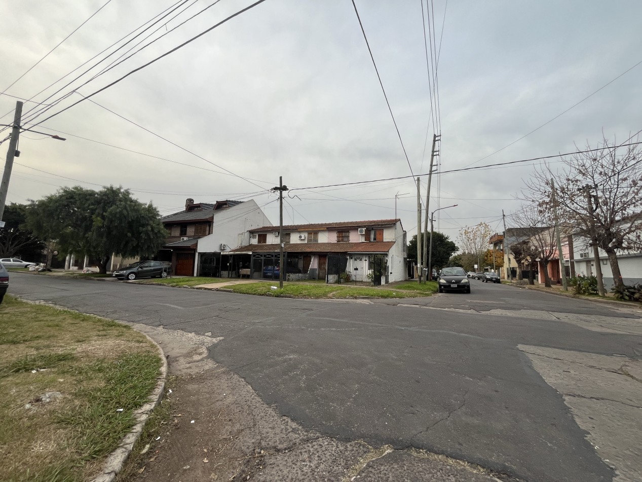 Duplex en venta Haedo 2 ambientes