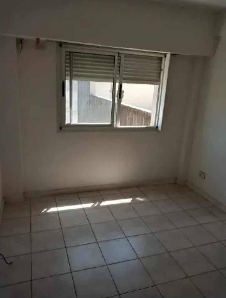 Alquiler departamento 2 ambientes Moron