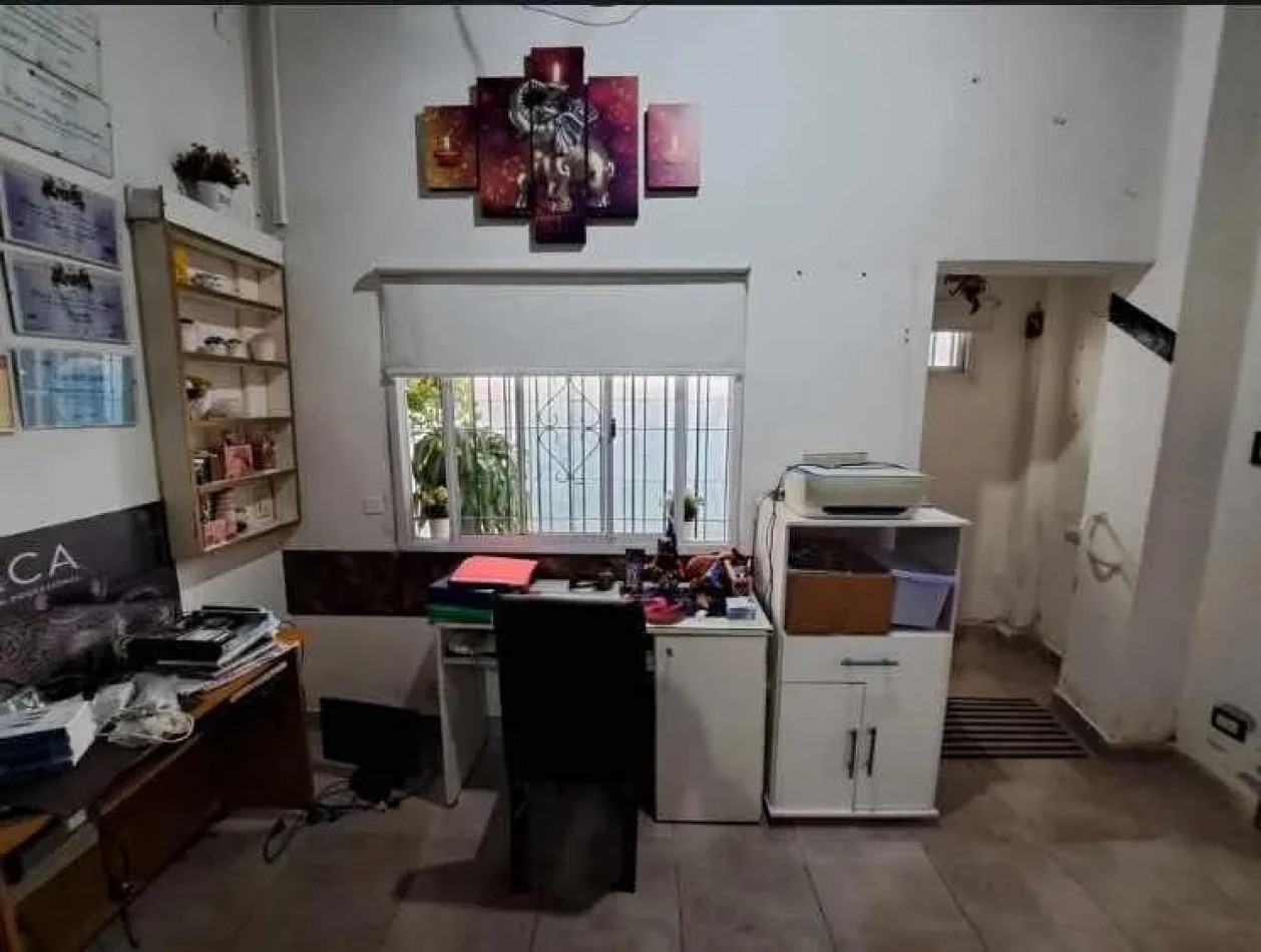 CAsa de 3 ambientes a Reciclar + departamento