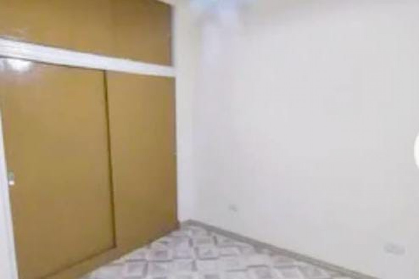 Departamento venta 2 ambientes con patio