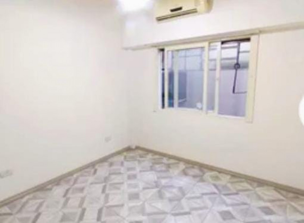 Departamento venta 2 ambientes con patio