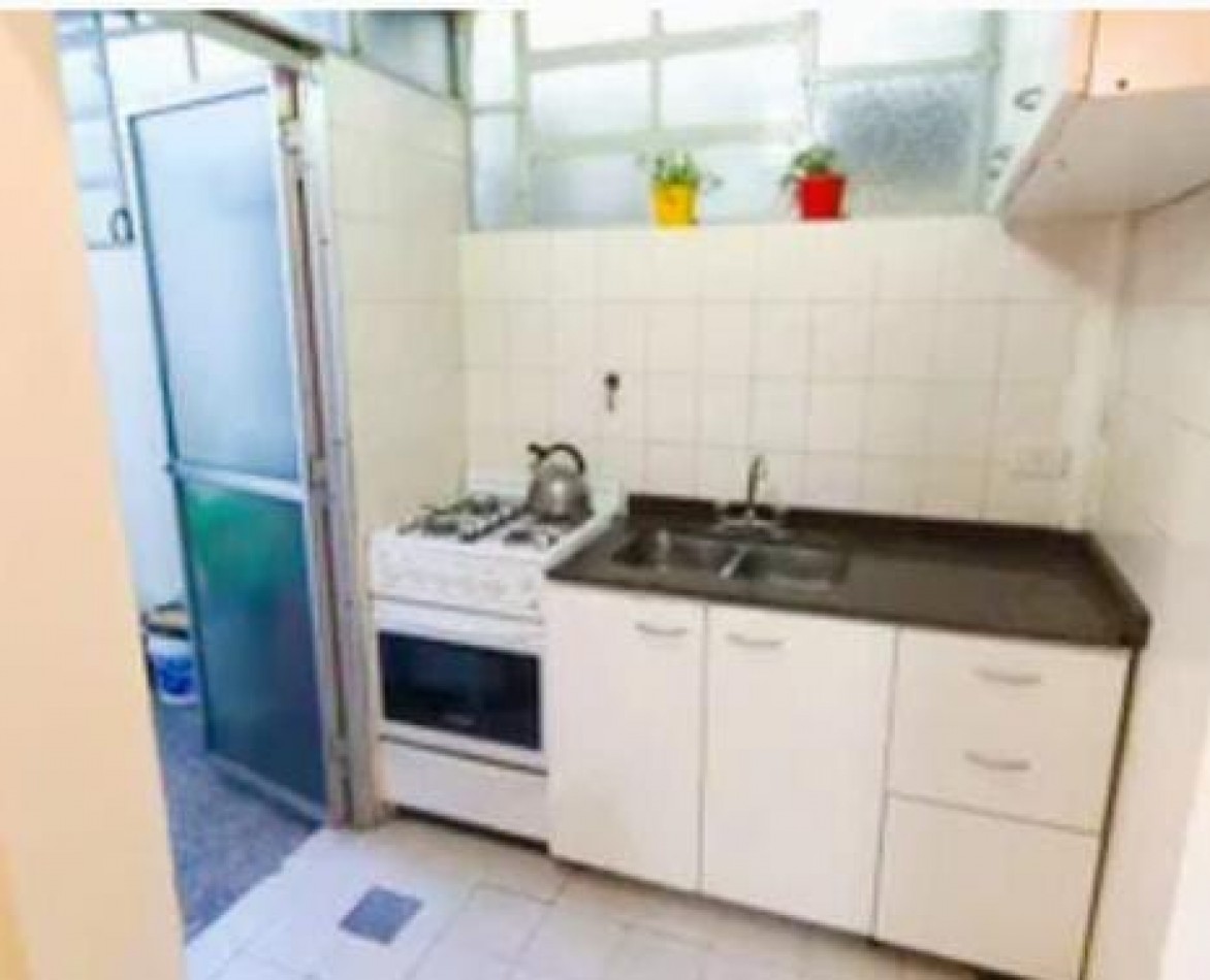 Departamento venta 2 ambientes con patio