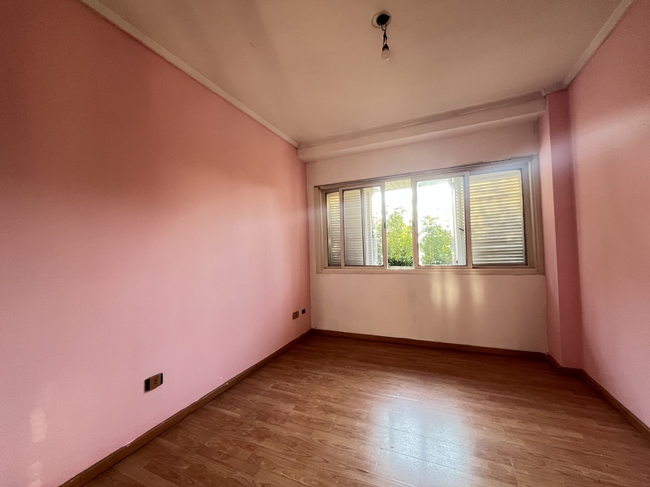 Casa Quinta Ideal Eventos - 1400 m² Esquina con Quincho y Pileta