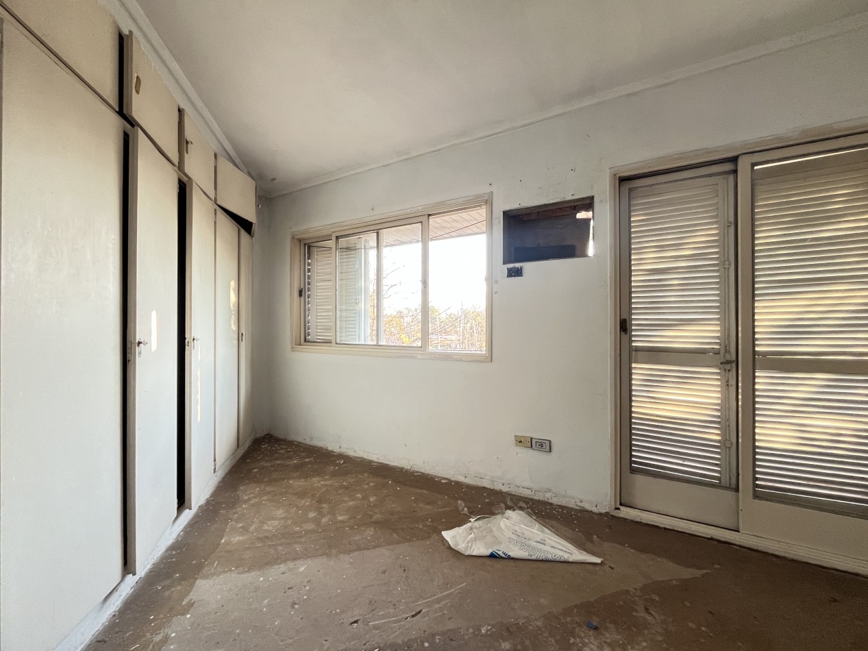 Casa Quinta Ideal Eventos - 1400 m² Esquina con Quincho y Pileta