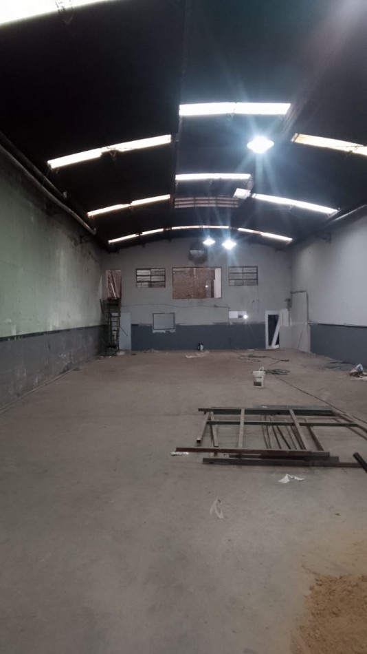 Alquiler deposito San Justo