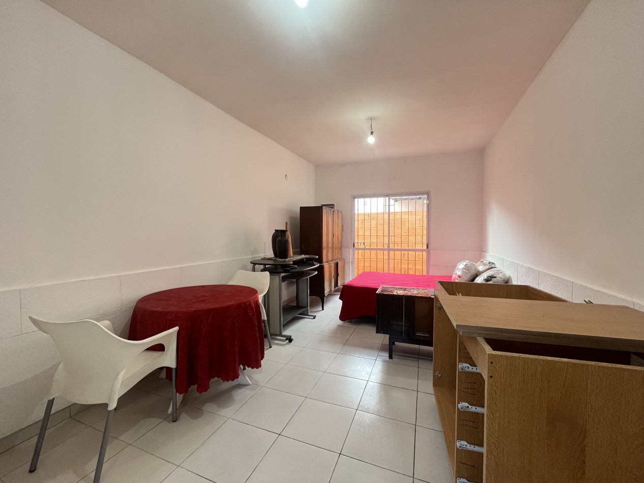 DEPARTAMENTO MONOAMBIENTE CON PATIO , Moron