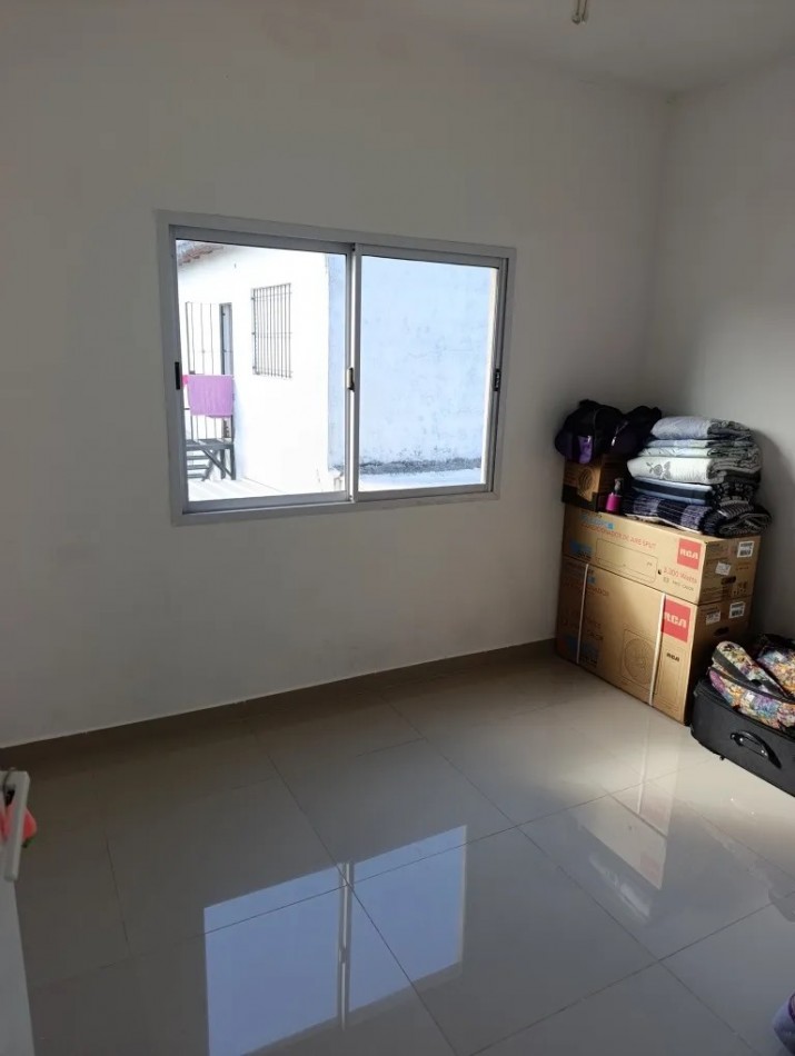DEPARTAMENTO 4 AMBIENTES CON PATIO Y TERRAZA
