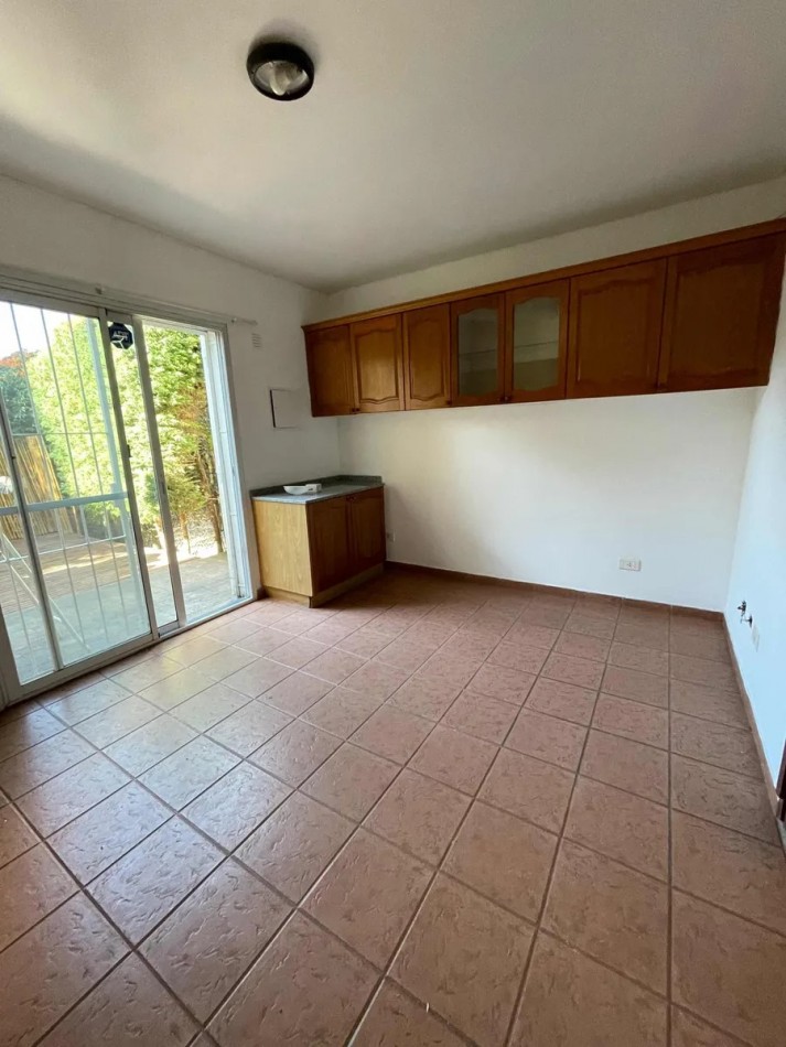 Alquiler duplex Barrio Maria del Parque Villa Udaondo