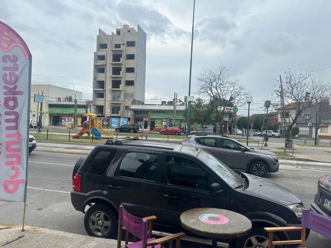 LOCAL COMERCIAL excelente ubicacion HAEDO