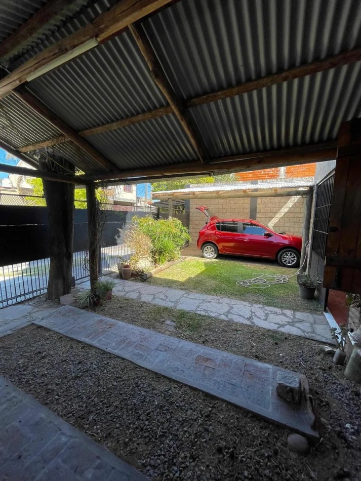 casa en venta 4 ambientes Villa Udaondo
