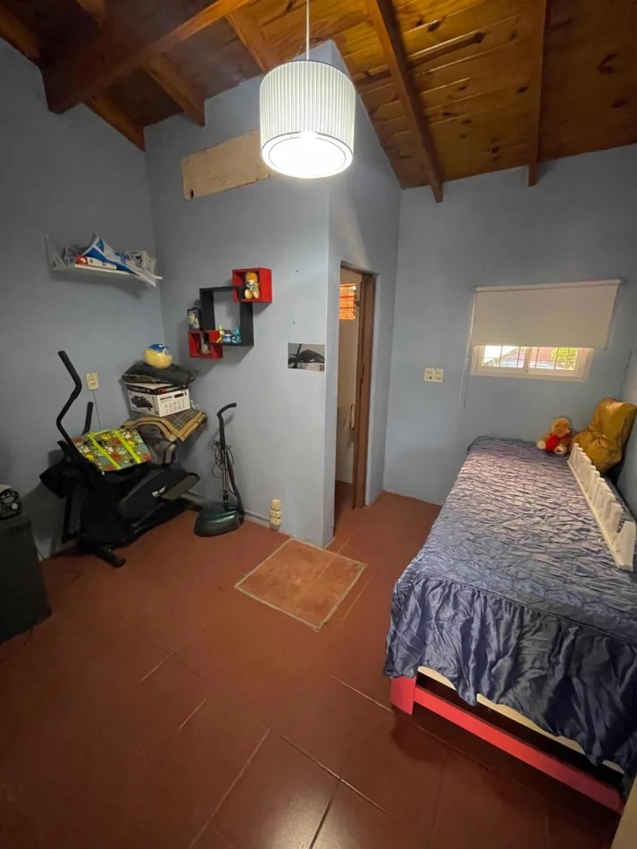 casa en venta 4 ambientes Villa Udaondo