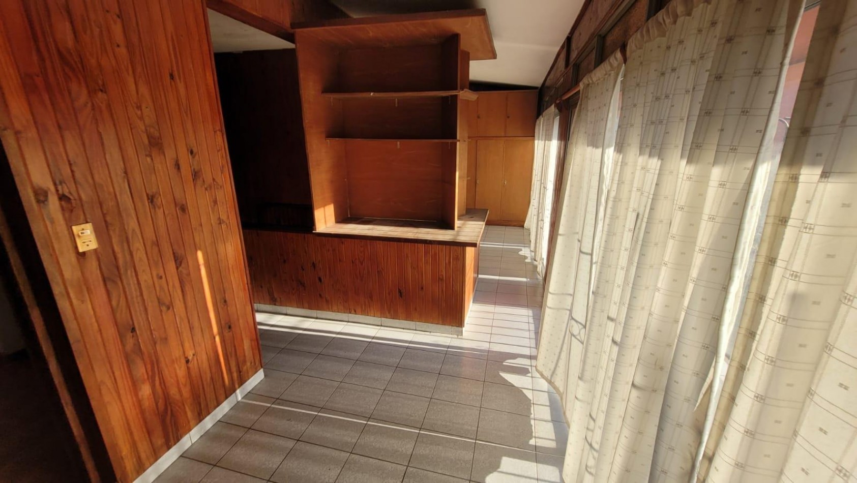 Casa 5 ambientes OPORTUNIDAD