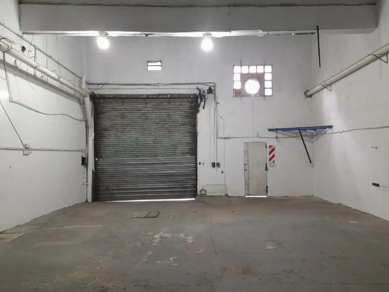 Galpones en venta Villa Sarmiento