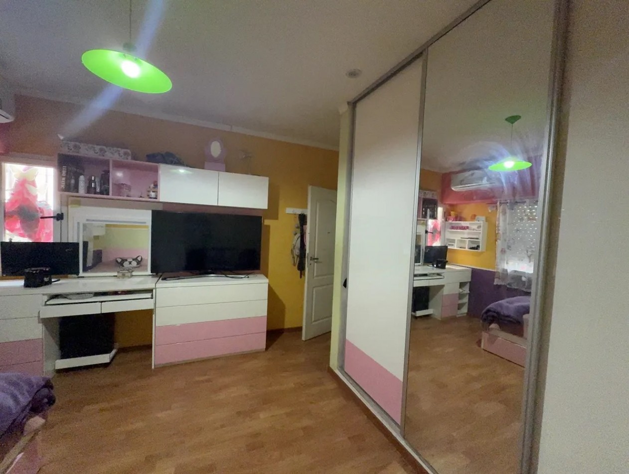 casa 5 ambientes Villa Sarmiento