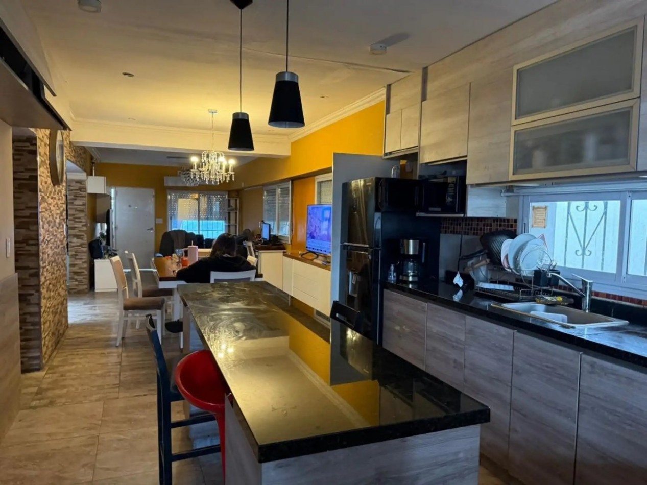 casa 5 ambientes Villa Sarmiento