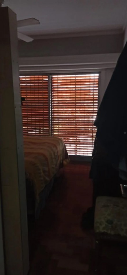 CASA 6 AMBIENTES CON PILETA Y COCHERA