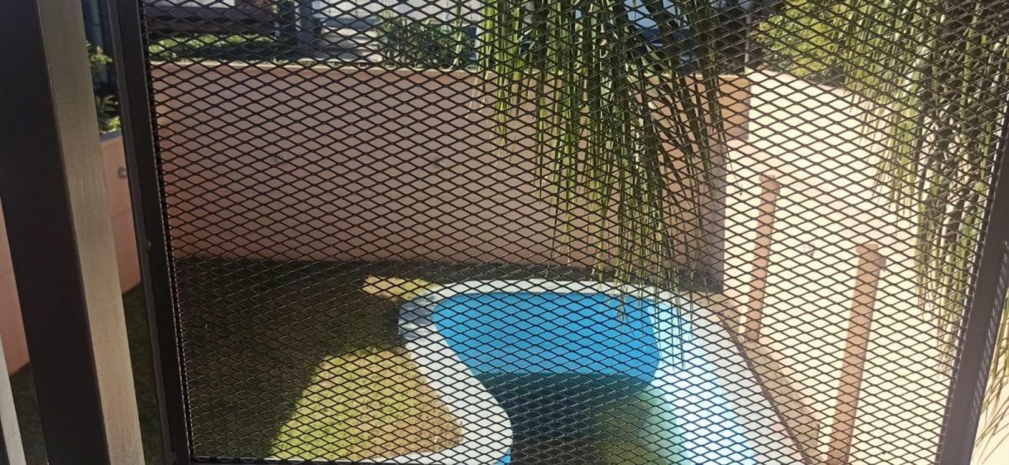 CASA 6 AMBIENTES CON PILETA Y COCHERA