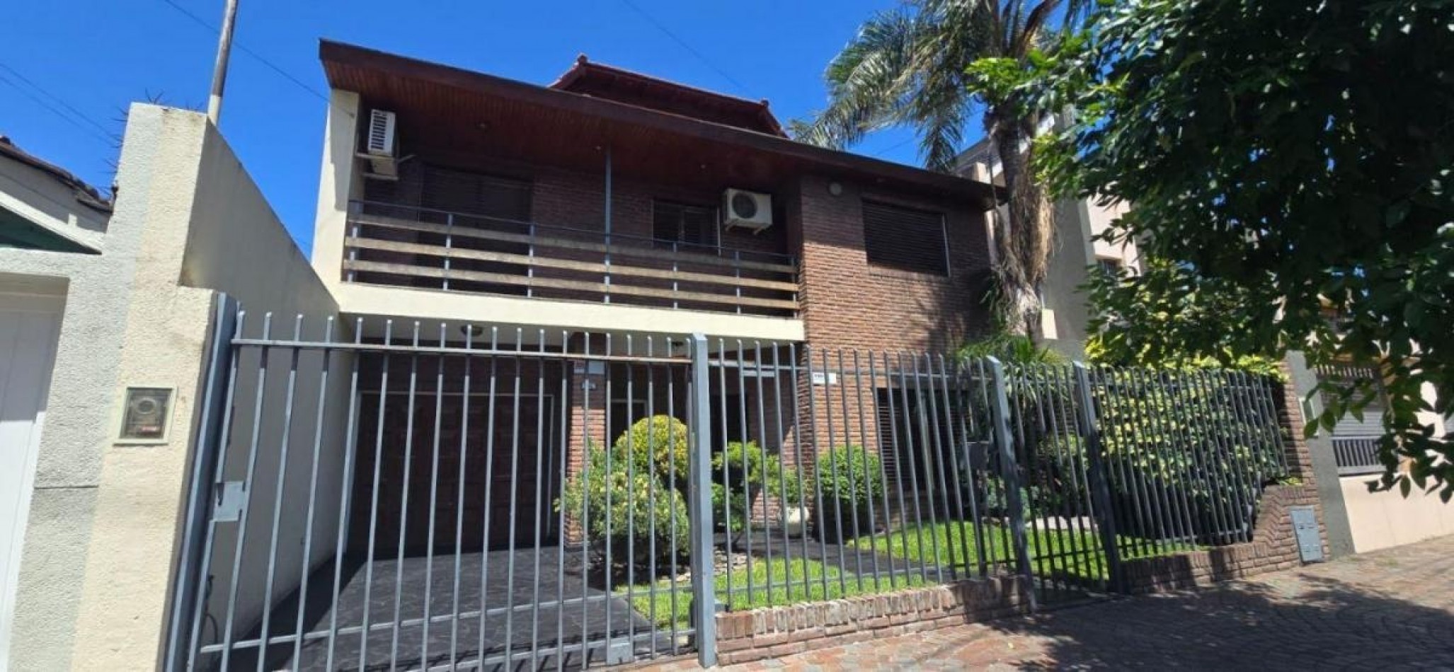 Chalet 5 ambientes San Justo