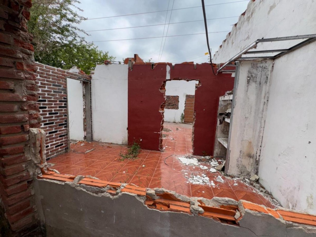 Gran Terreno en Castelar Sur