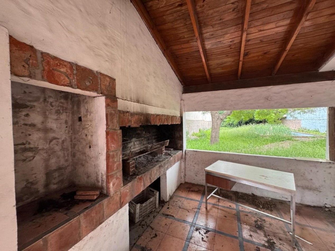 Gran Terreno en Castelar Sur