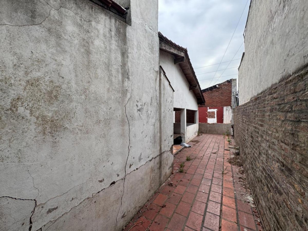 Gran Terreno en Castelar Sur