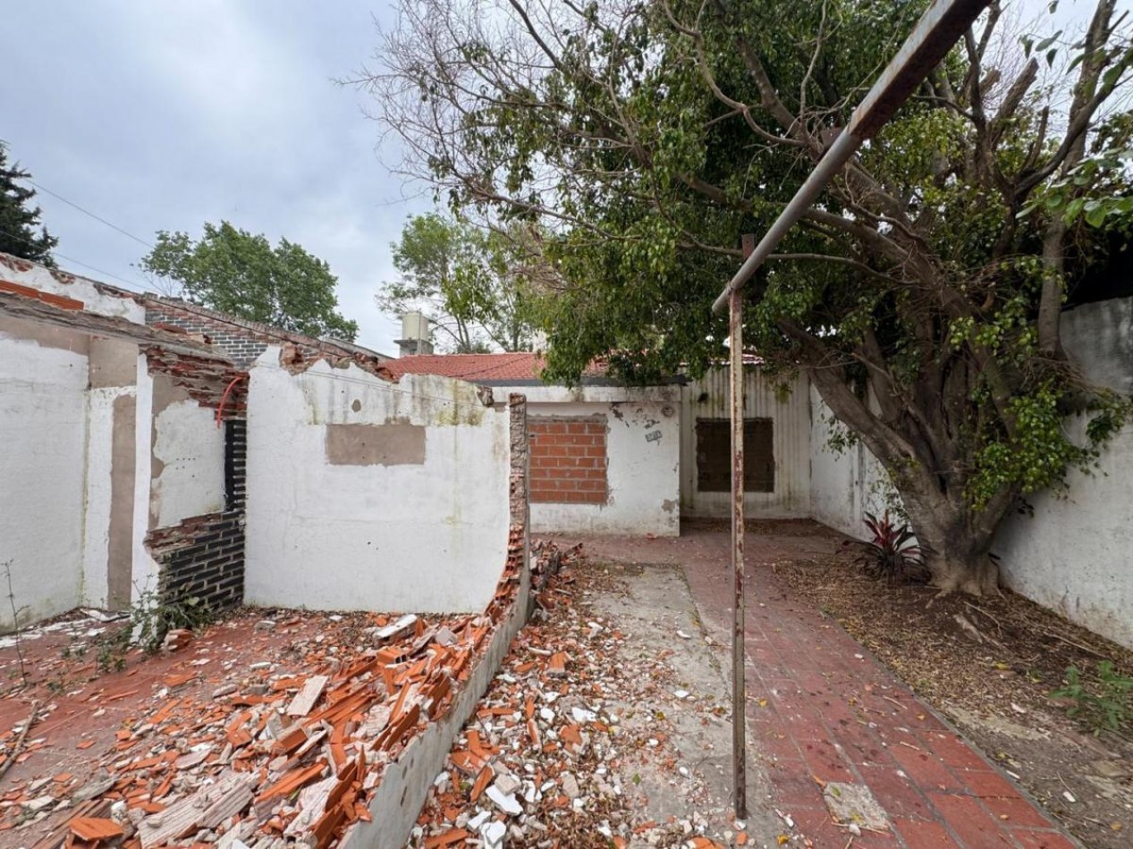 Gran Terreno en Castelar Sur