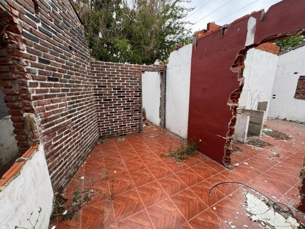 Gran Terreno en Castelar Sur