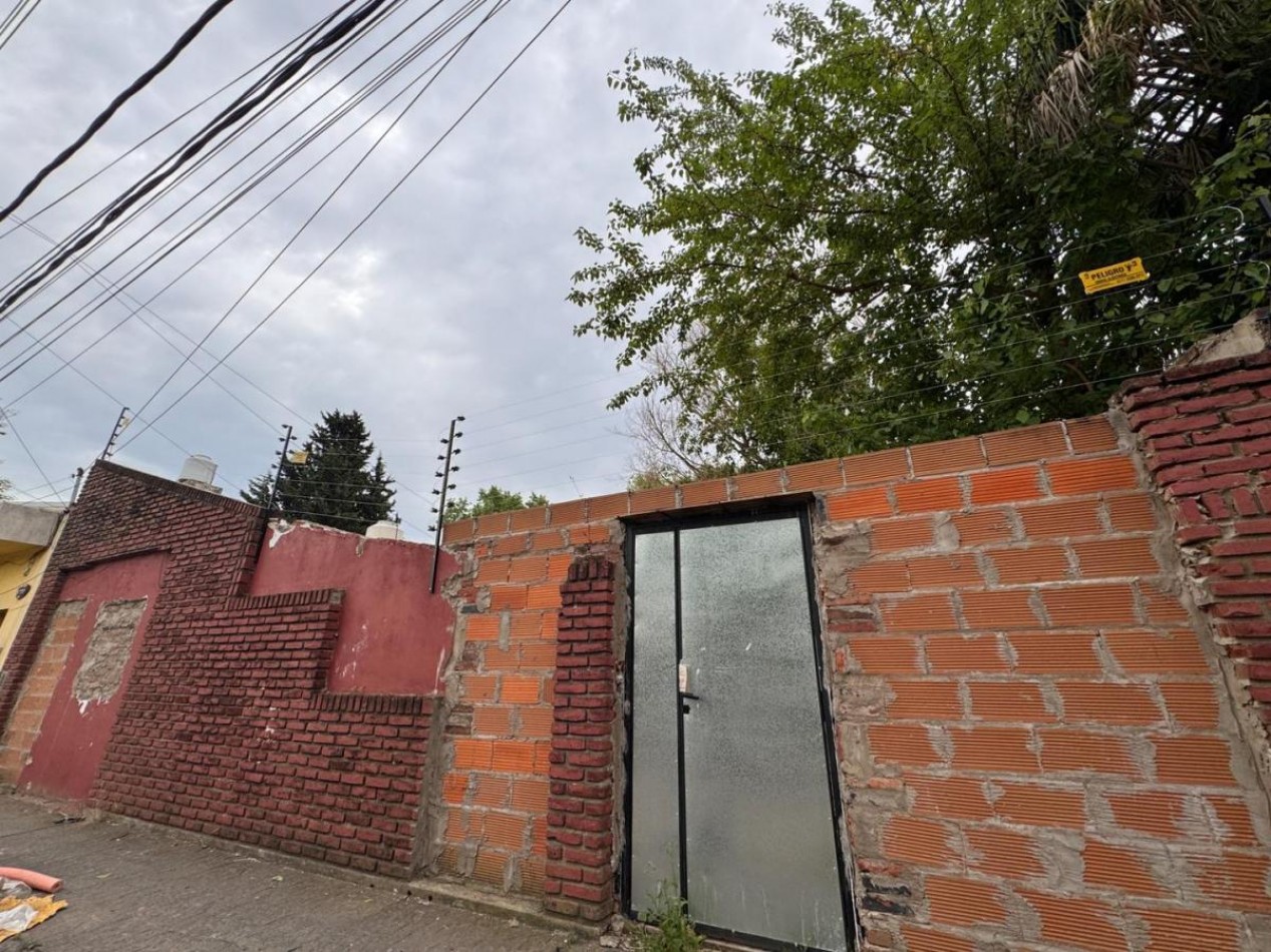 Gran Terreno en Castelar Sur