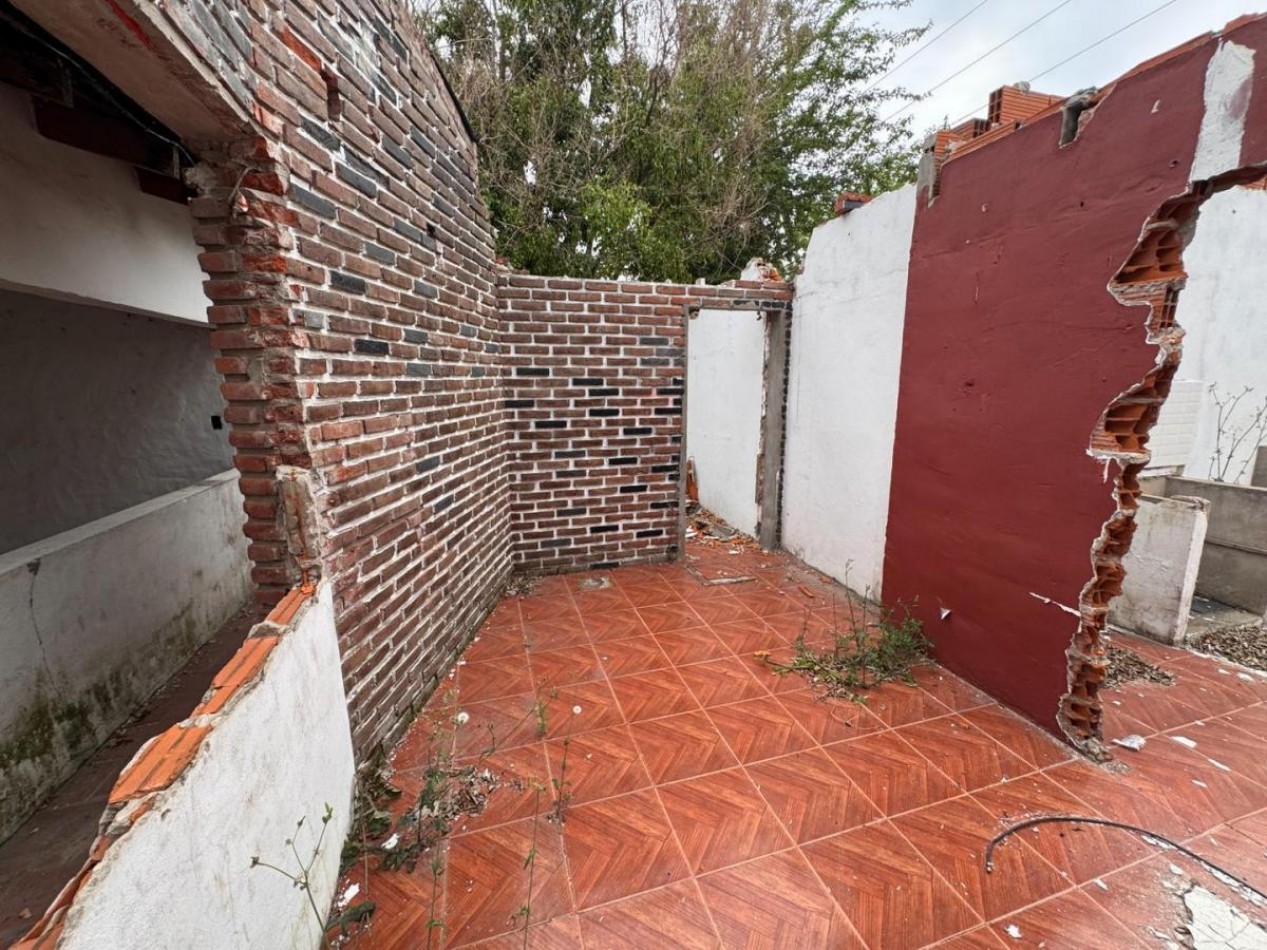 Gran Terreno en Castelar Sur