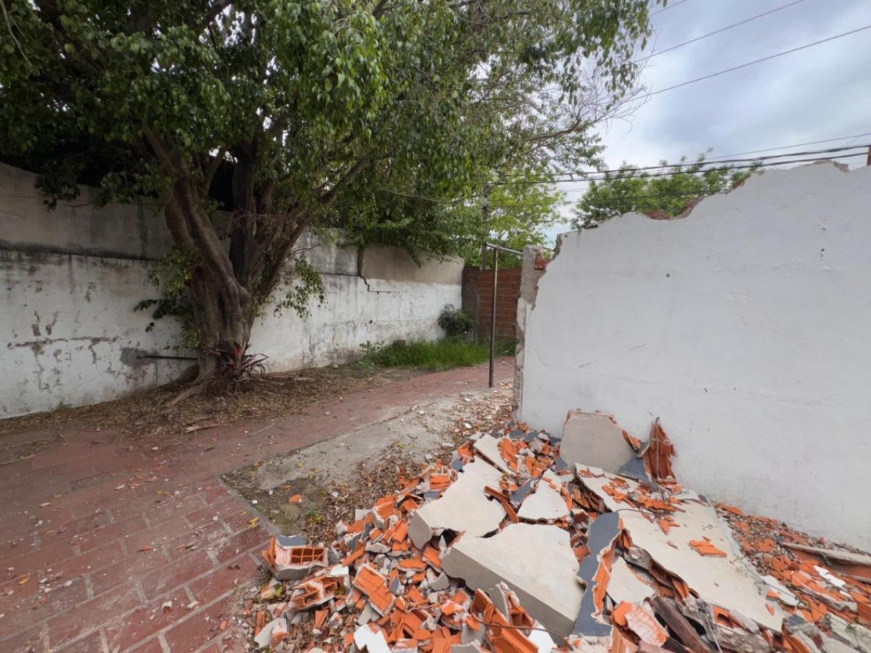 Gran Terreno en Castelar Sur