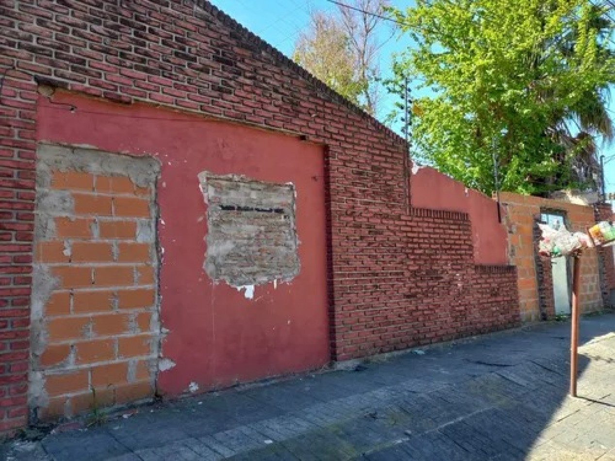 Gran Terreno en Castelar Sur