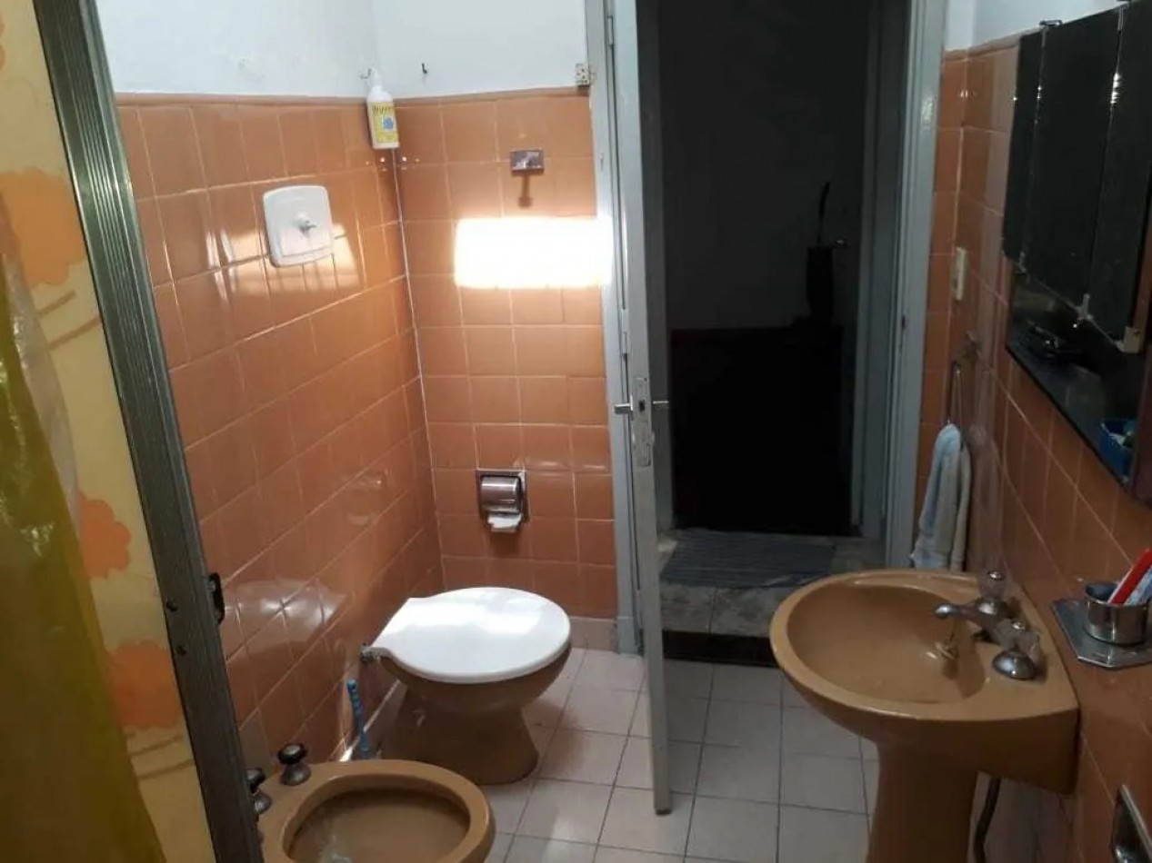 Casa 4 ambientes- con cochera