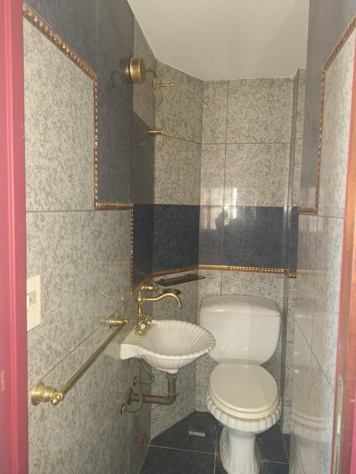 Departamento centro de Moron 3 ambientes con cochera