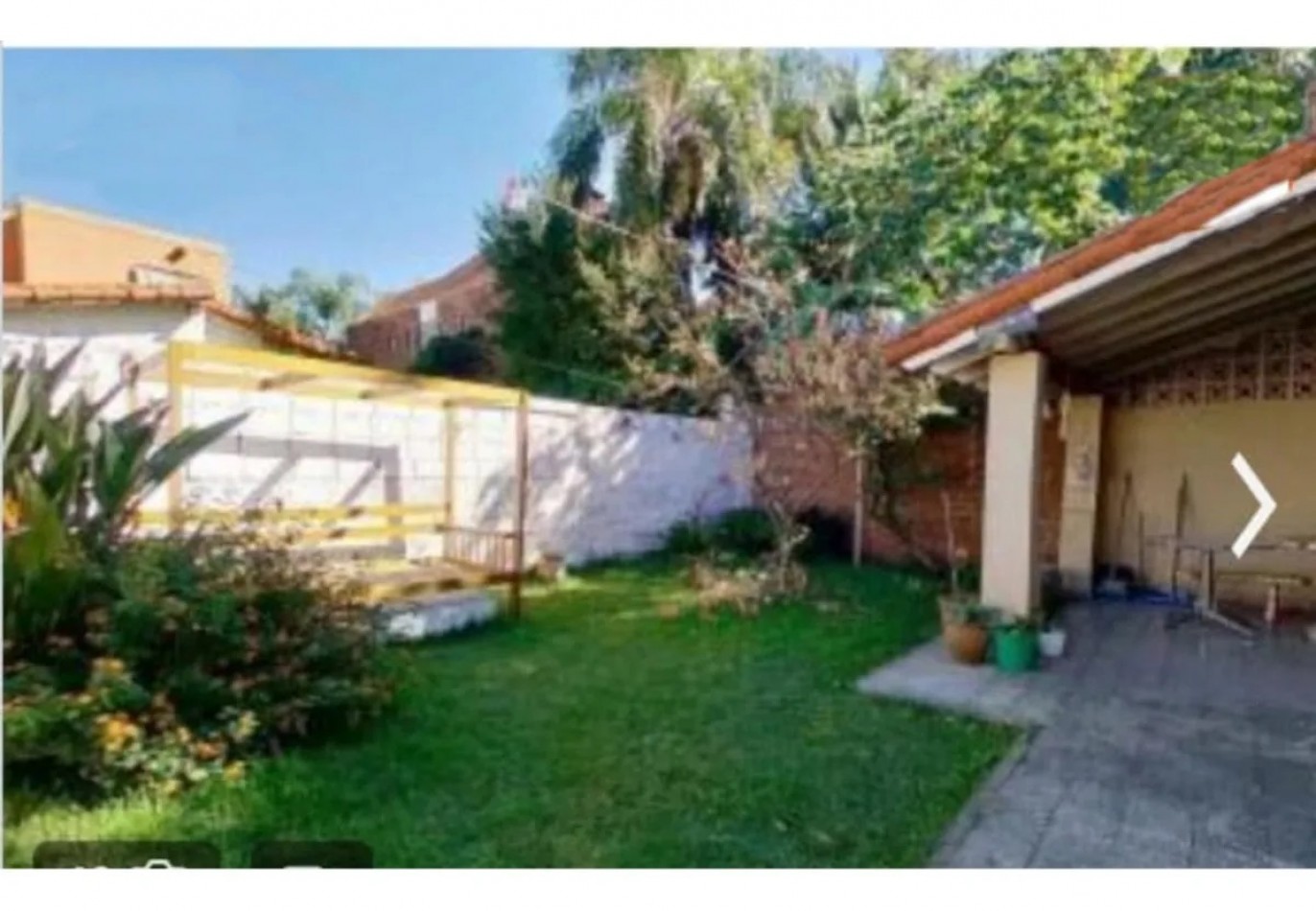 casa de 3 ambientes- Excelente zona