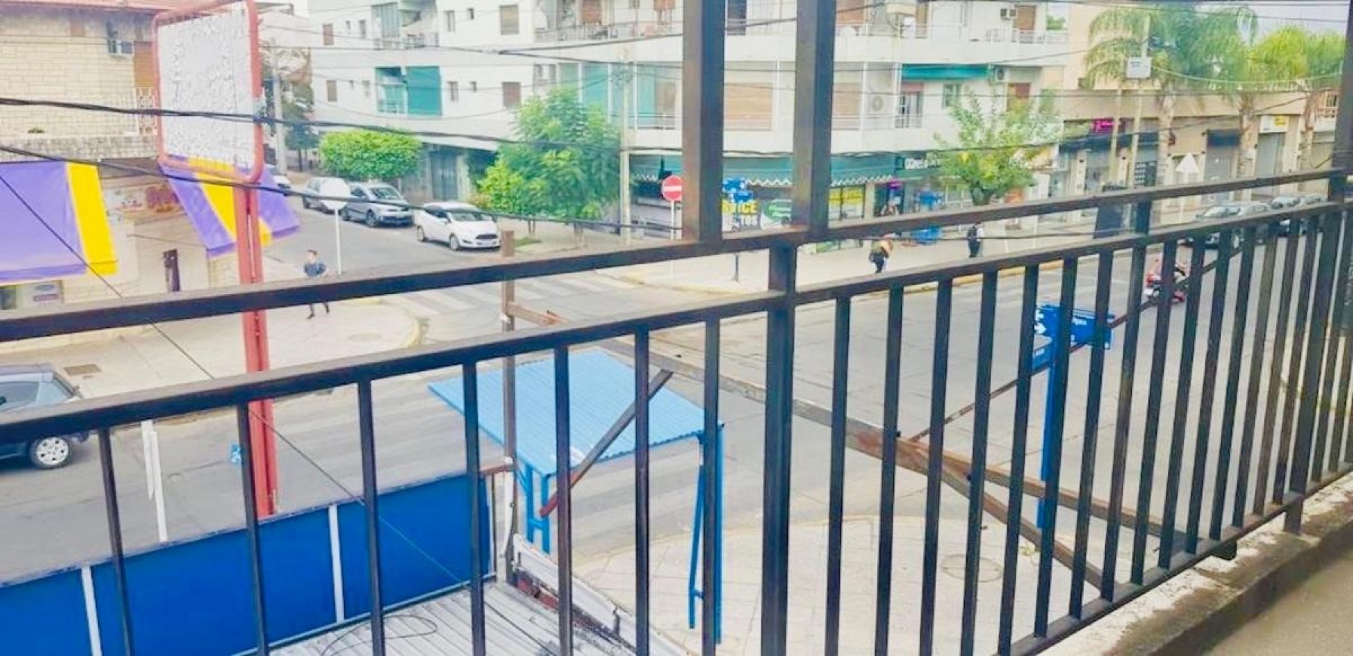 Lote con locales en esquina San Justo