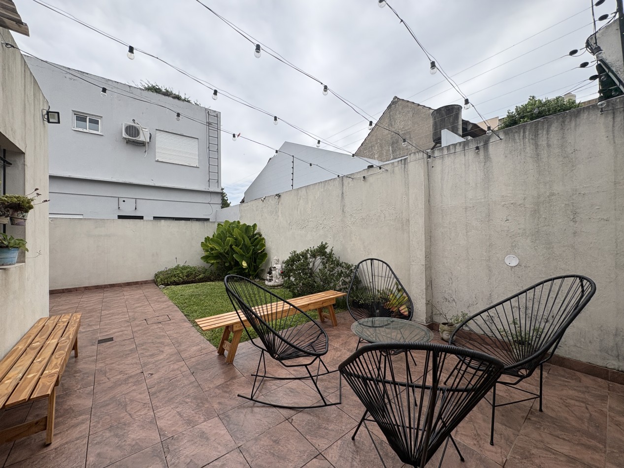 Venta PH al frente Villa Sarmiento 3 ambientes