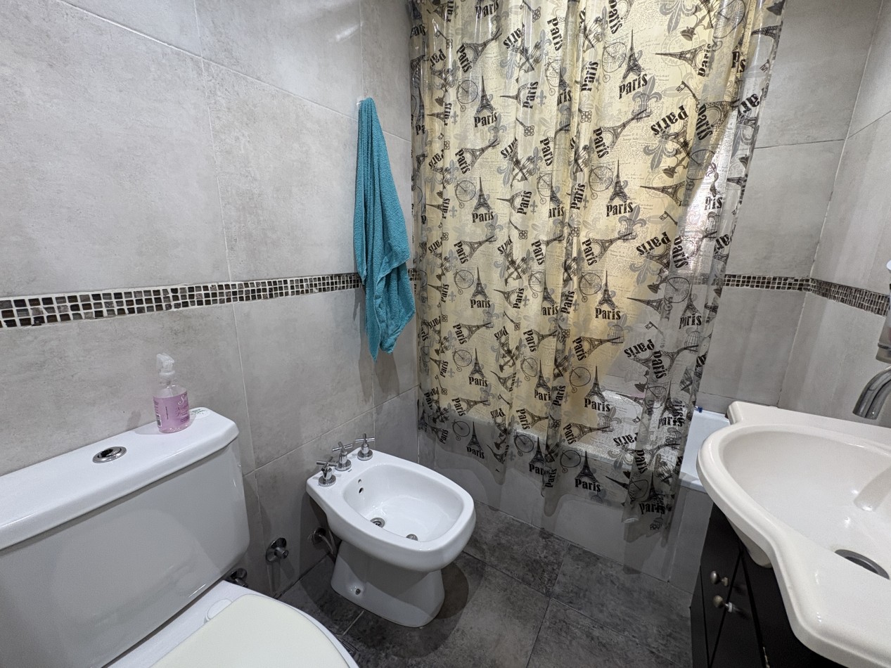 Venta PH al frente Villa Sarmiento 3 ambientes