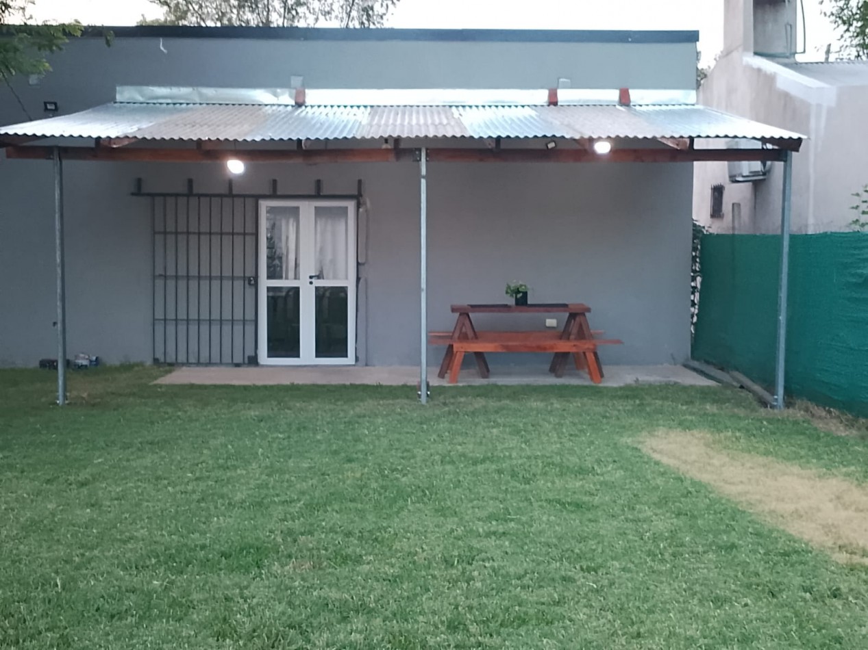 Casa venta Alvarez con pileta