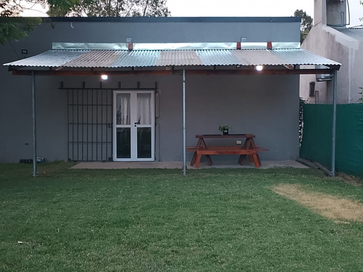 Casa venta Alvarez con pileta