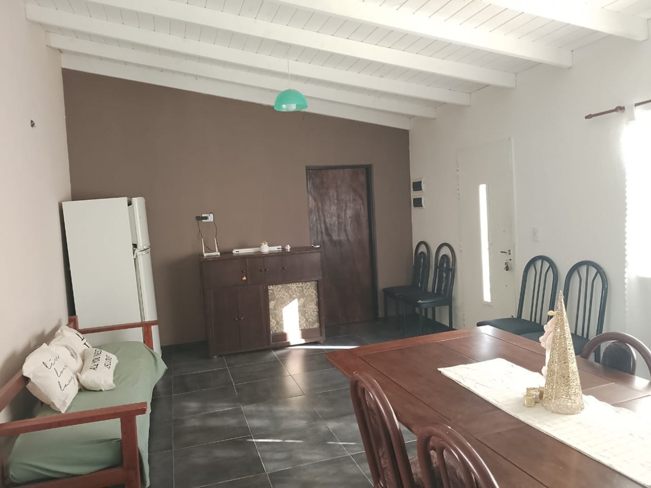 Casa venta Alvarez con pileta