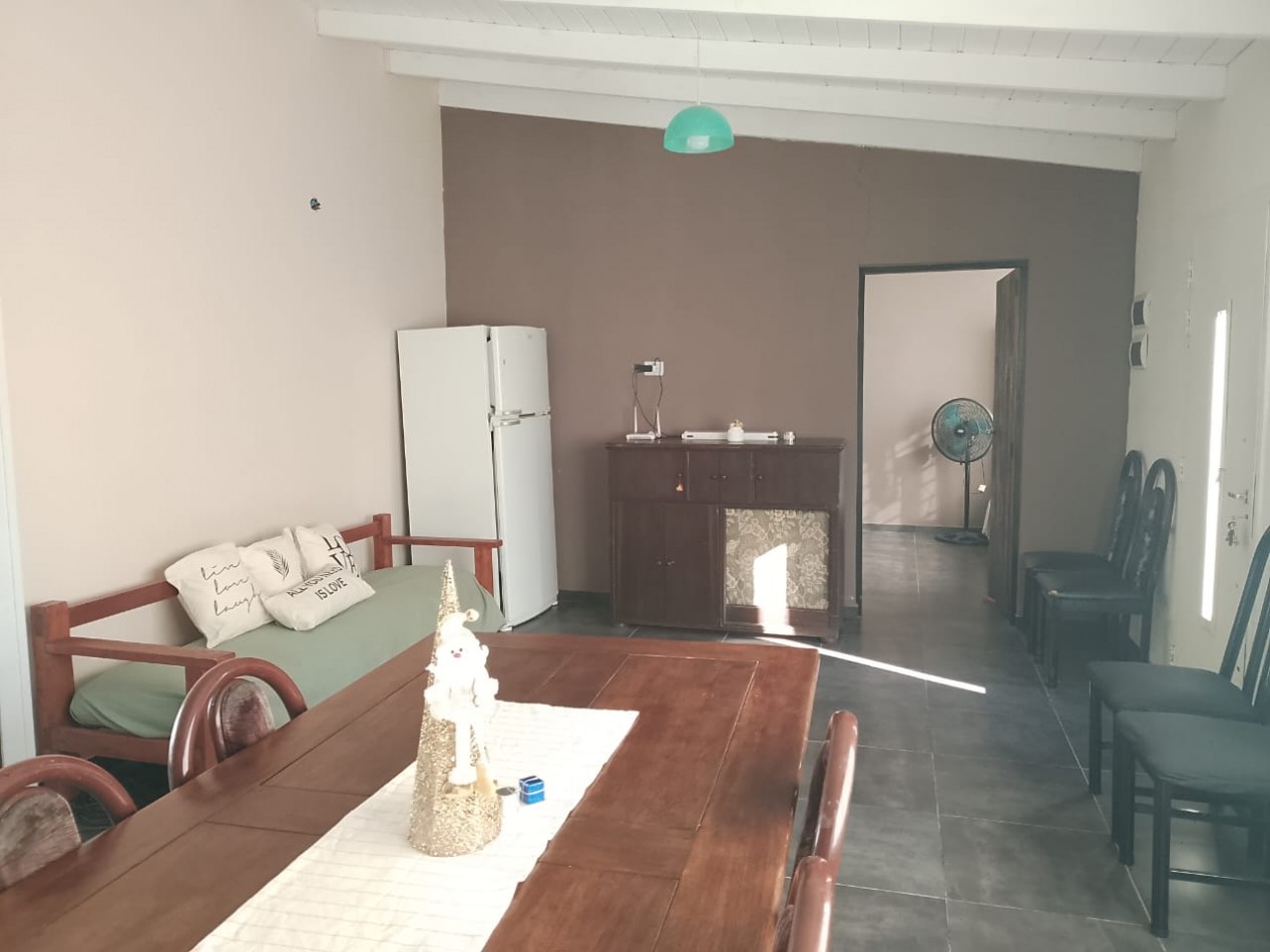 Casa venta Alvarez con pileta