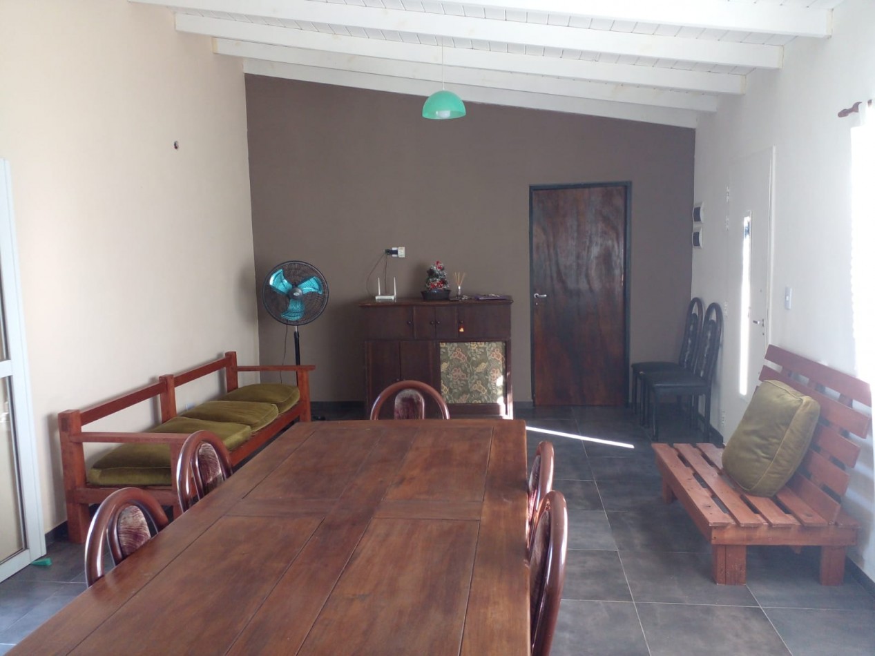 Casa venta Alvarez con pileta