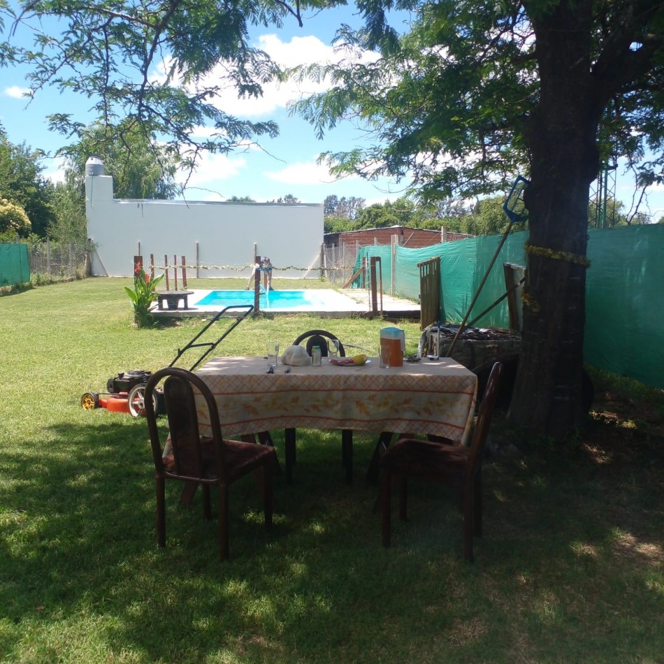 Casa venta Alvarez con pileta