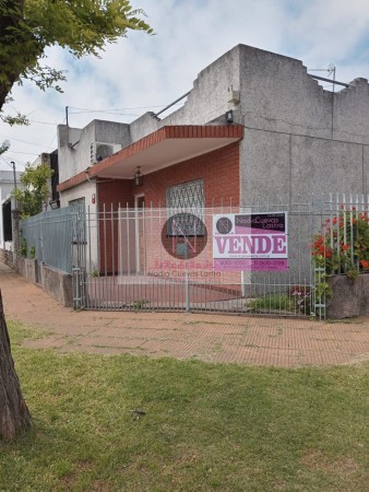 Venta Casa 3 Ambientes Haedo