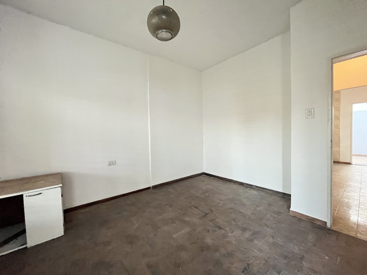 PH 3 ambientes con patio Ramos Mejia