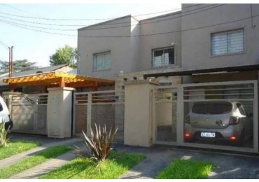 Duplex 4 ambientes Ituzaingo